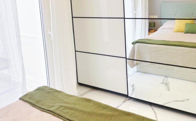 Resale - Apartment -
Torrevieja - Costa Blanca