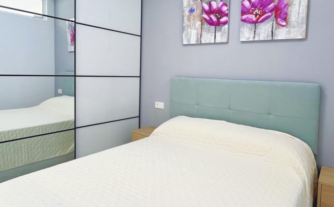 Resale - Apartment -
Torrevieja - Costa Blanca