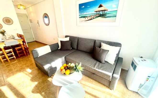 Resale - Apartment -
Torrevieja - La Mata