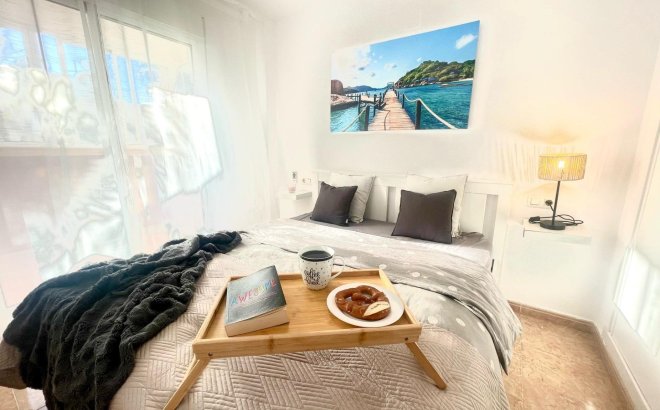 Resale - Apartment -
Torrevieja - La Mata