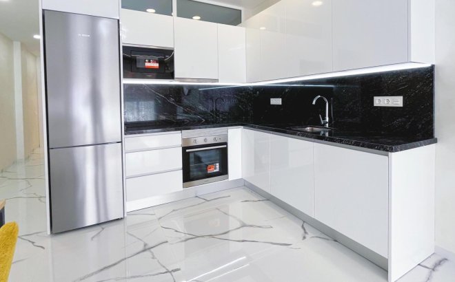 Revente - Appartement -
Torrevieja - Playa del Cura