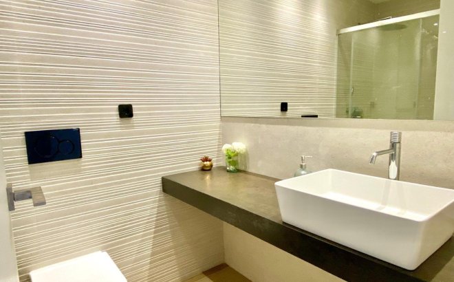 Resale - Penthouse -
Torrevieja - Punta Prima