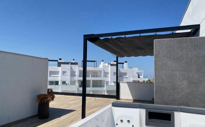 Resale - Penthouse -
Torrevieja - Punta Prima
