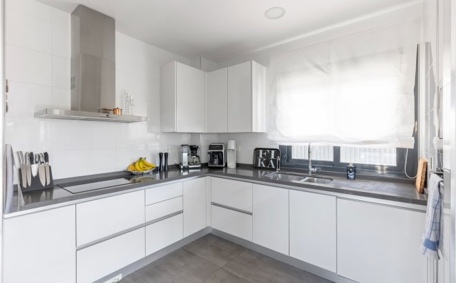 Resale - Villa -
Torrevieja - Rosaleda