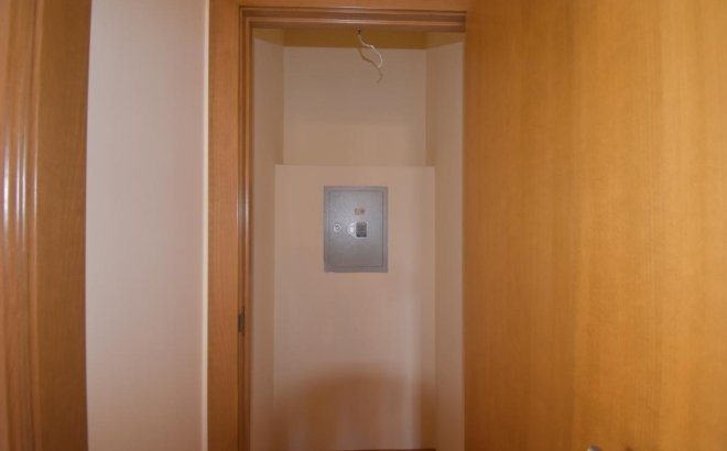 Herverkoop - Appartement -
Torrevieja - Centro - Muelle Pesquero