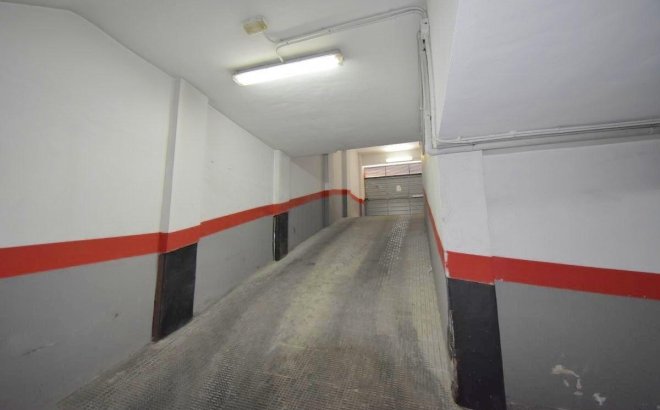 Herverkoop - Appartement -
Torrevieja - Centro - Muelle Pesquero