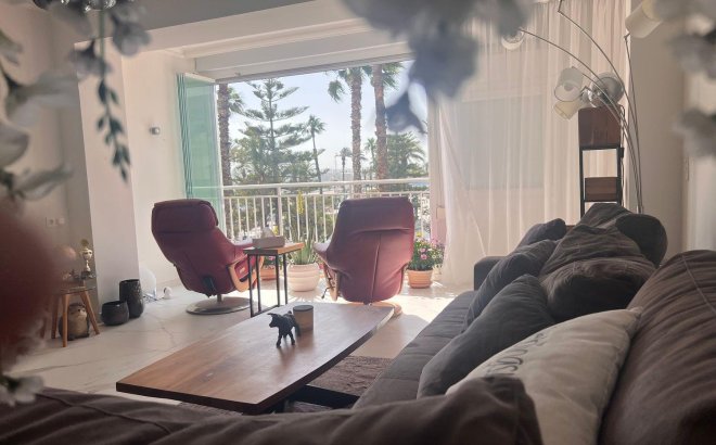 Resale - Apartment -
Torrevieja