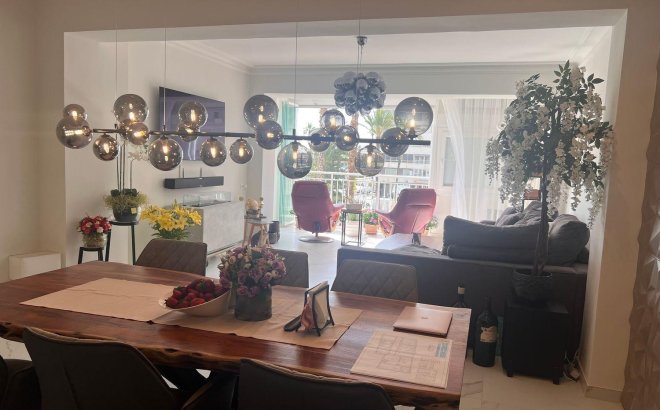 Resale - Apartment -
Torrevieja