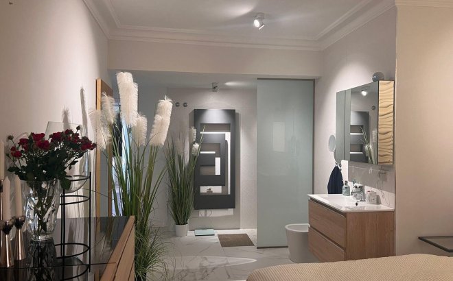 Resale - Apartment -
Torrevieja