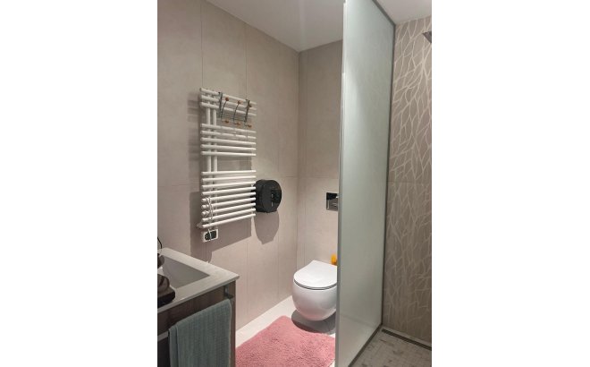 Resale - Apartment -
Torrevieja