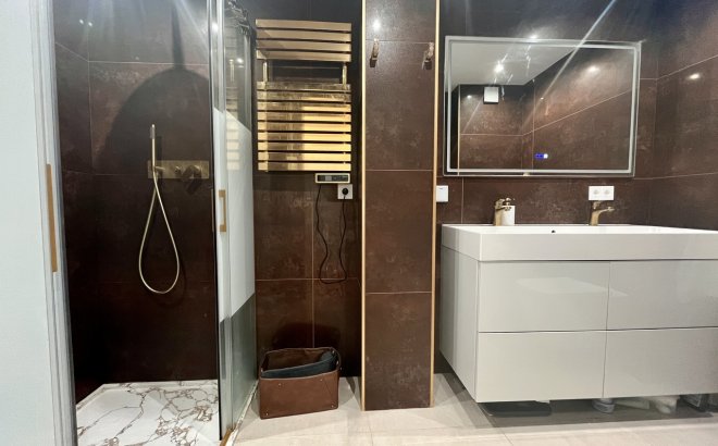 Resale - Apartment -
Torrevieja - Costa Blanca