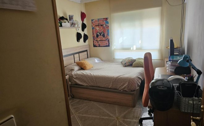 Resale - Penthouse -
Torrevieja - CENTRE