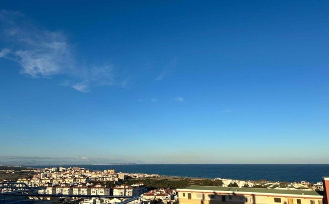 Resale - Penthouse -
Torrevieja - Torreblanca