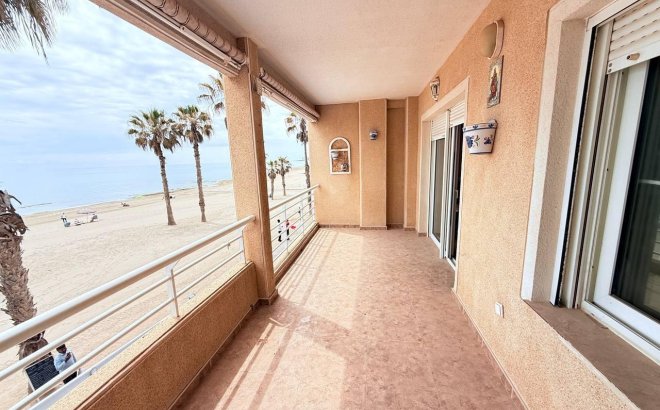 Resale - Apartment -
Torrevieja - La Mata