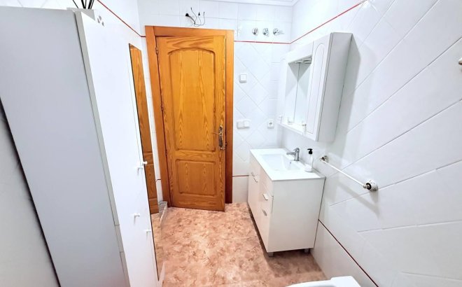 Resale - Apartment -
Torrevieja - La Mata