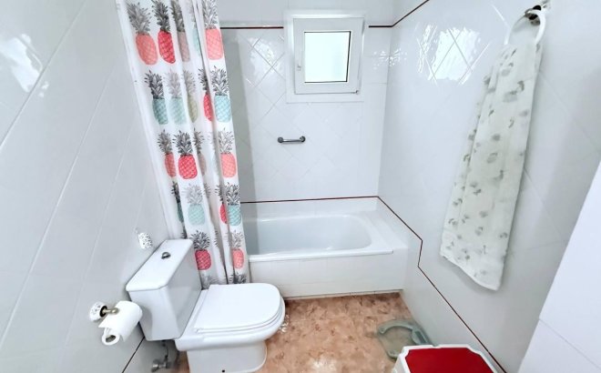 Resale - Apartment -
Torrevieja - La Mata