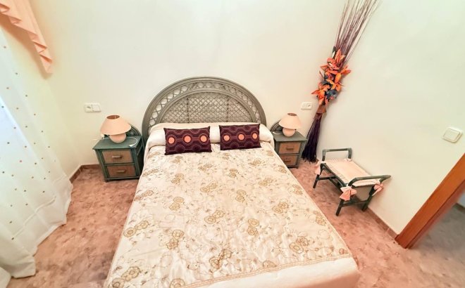 Resale - Apartment -
Torrevieja - La Mata