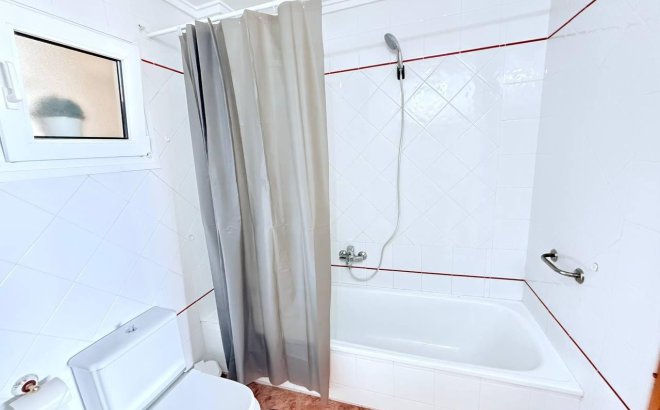 Resale - Apartment -
Torrevieja - La Mata