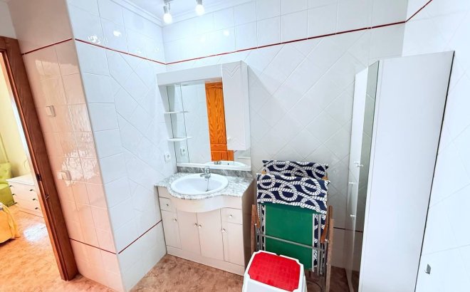 Resale - Apartment -
Torrevieja - La Mata