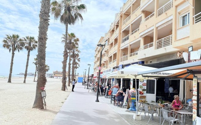 Resale - Apartment -
Torrevieja - La Mata