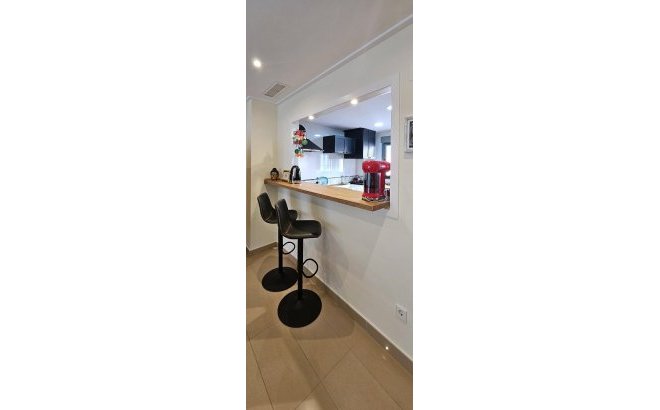 Resale - Apartment -
Torrevieja - Estacion De Autobuses