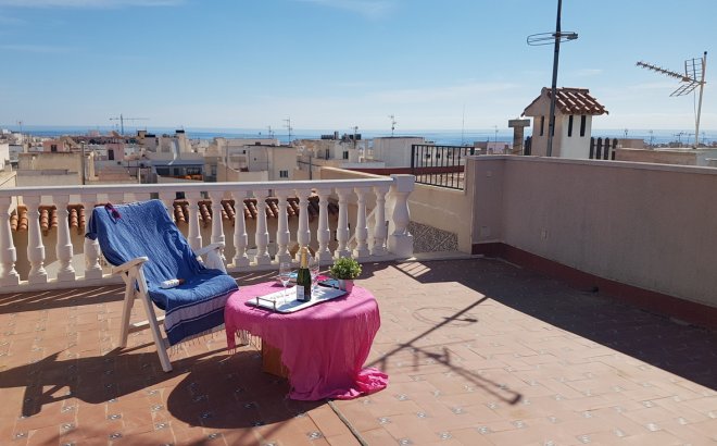 Resale - Penthouse -
Torrevieja - Playa del Cura