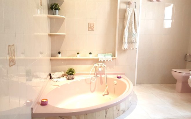 Resale - Penthouse -
Torrevieja - Playa del Cura