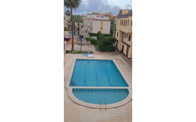 Resale - Apartment -
Torrevieja - Punta Prima