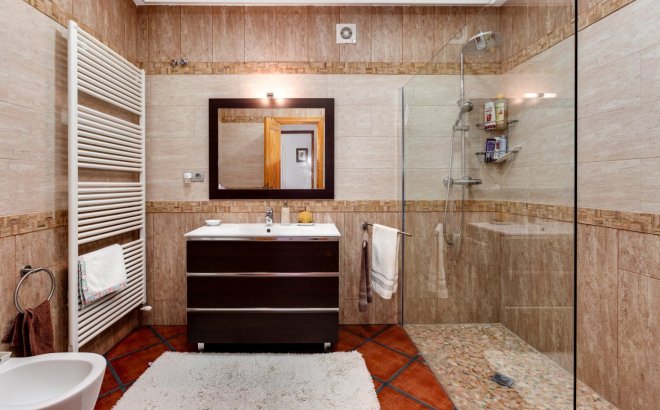 Resale - Villa -
Torrevieja - San Luis