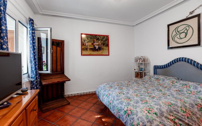 Resale - Villa -
Torrevieja - San Luis