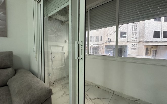 Resale - Apartment -
Torrevieja - Costa Blanca