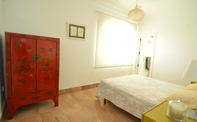 Resale - Villa -
Torrevieja - Costa Blanca