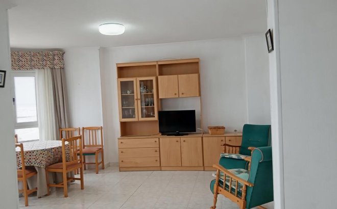 Resale - Apartment -
Torrevieja - PLAYA LOS LOCOS
