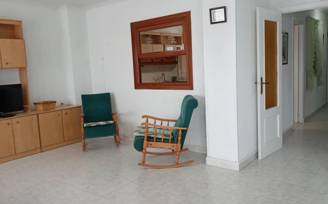 Resale - Apartment -
Torrevieja - PLAYA LOS LOCOS