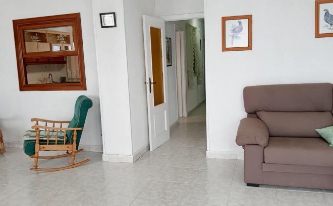 Resale - Apartment -
Torrevieja - PLAYA LOS LOCOS