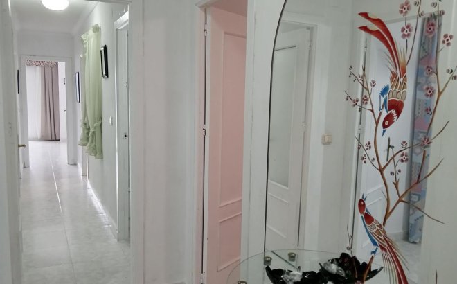 Resale - Apartment -
Torrevieja - PLAYA LOS LOCOS