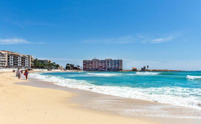 Resale - Apartment -
Torrevieja - PLAYA LOS LOCOS