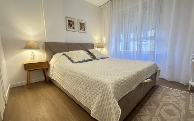 Herverkoop - Appartement -
Torrevieja - Costa Blanca