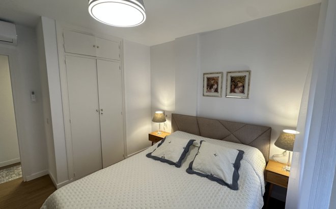 Herverkoop - Appartement -
Torrevieja - Costa Blanca