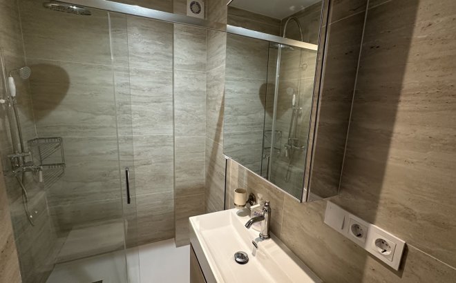 Herverkoop - Appartement -
Torrevieja - Costa Blanca