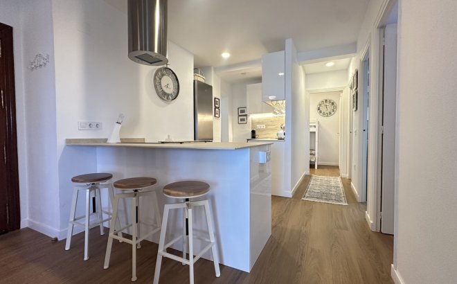 Herverkoop - Appartement -
Torrevieja - Costa Blanca