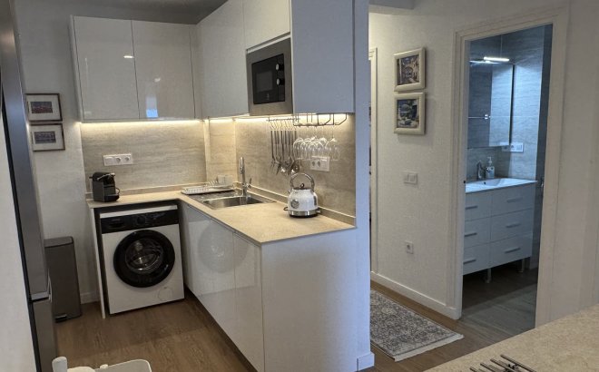 Herverkoop - Appartement -
Torrevieja - Costa Blanca