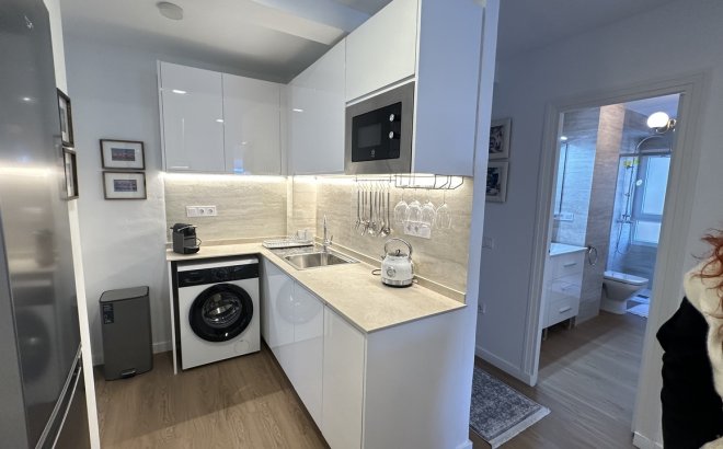 Herverkoop - Appartement -
Torrevieja - Costa Blanca