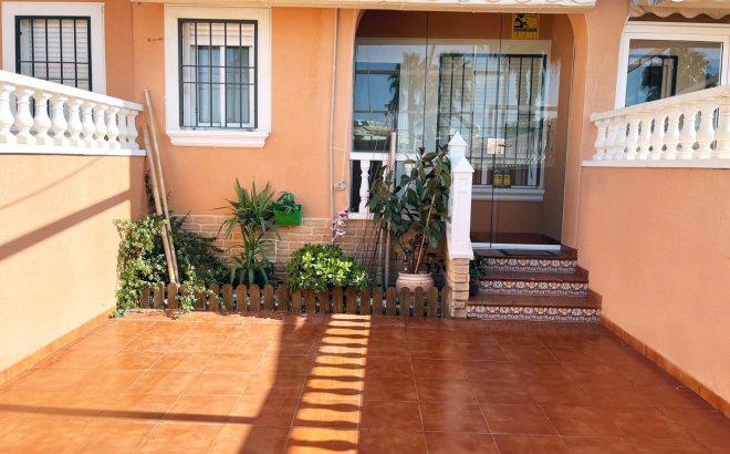 Revente - Town House -
Torrevieja