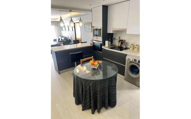 Revente - Appartement -
Torrevieja - Playa del Cura