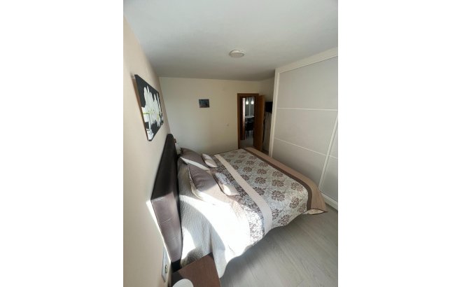 Revente - Appartement -
Torrevieja - Playa del Cura