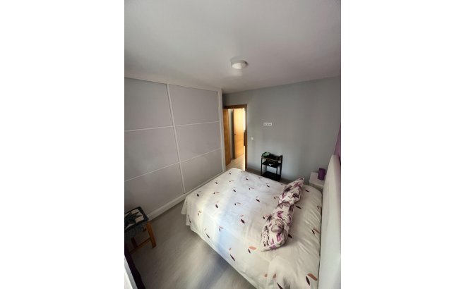 Revente - Appartement -
Torrevieja - Playa del Cura