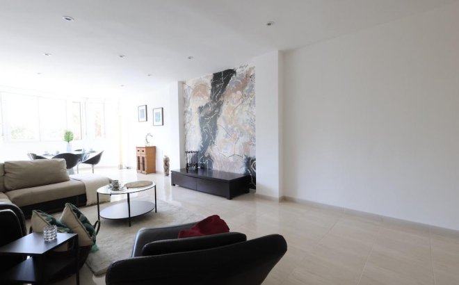 Revente - Appartement -
Torrevieja - Costa Blanca