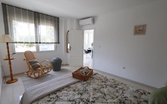 Revente - Appartement -
Torrevieja - Costa Blanca