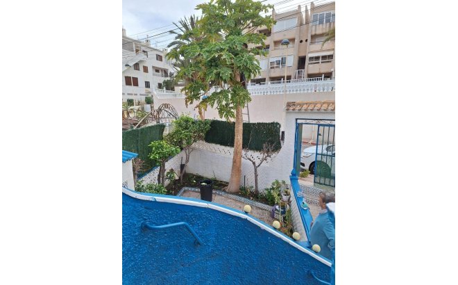 Resale - Bungalow -
Torrevieja - Cabo Cervera